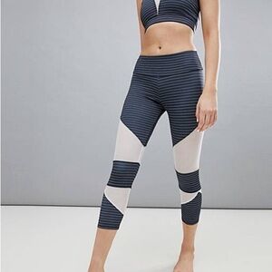 Onzie Mesh Panel Cut-Out Capri Yoga Striped RUN GYM Leggings